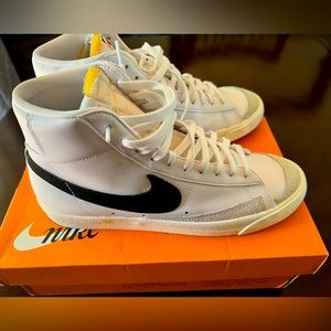 Men’s Nike Blazer Mid ‘77